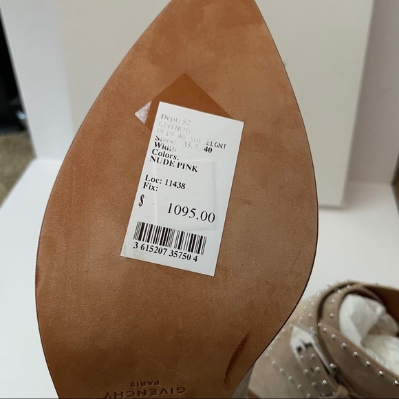 GIVENCHY Elegant Studded suede ankle boots Nude Western bootie southwest - Picture 15 of 16